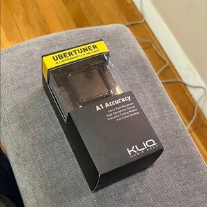 KLIQ UberTuner Clip-On Tuner